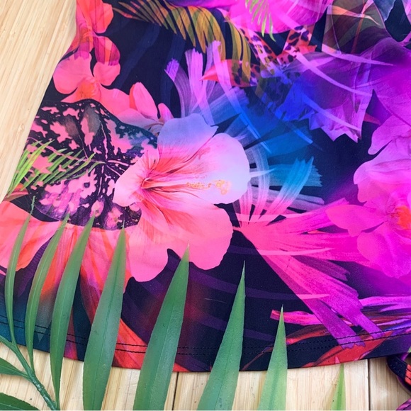 Torrid Falling Leaves tankini with shorts two piece bathing suit set, 1X/0X. - Picture 11 of 14